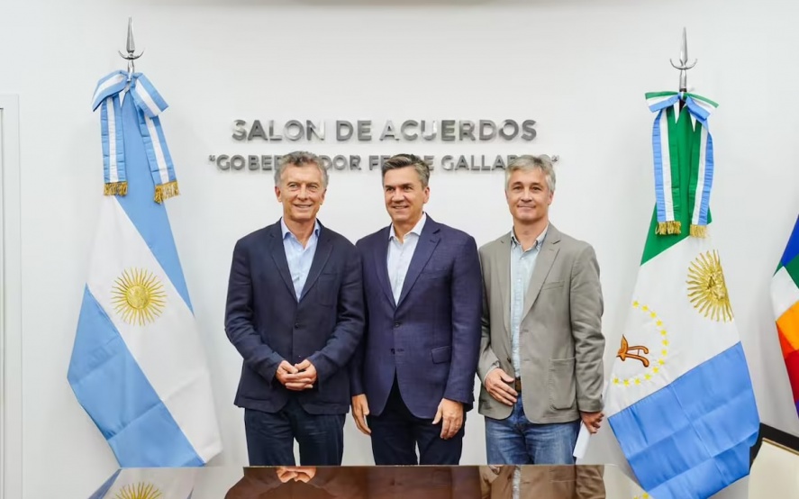 En su visita a Resistencia, Mauricio Macri se reunió con el gobernador de Chaco, Leandro Zdero, y diputado nacional del PRO, Fernando de Andreis.