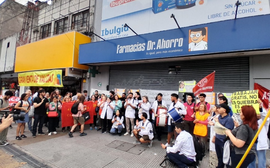 Farmacias Dr. Ahorro se va de la Argentina: cerró todas sus sucursales.