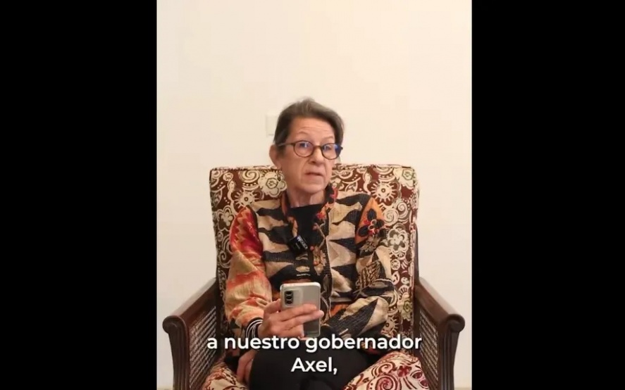 La viuda del Indio Solari, Virginia Mones Ruiz, grabó un saludo de agradecimiento a una semana del fallecimiento del ídolo del rock. (Imagen de video)