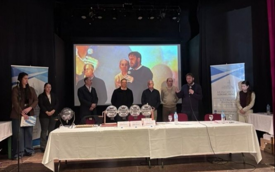 Se realizó el sorteo de adjudicación de 76 viviendas