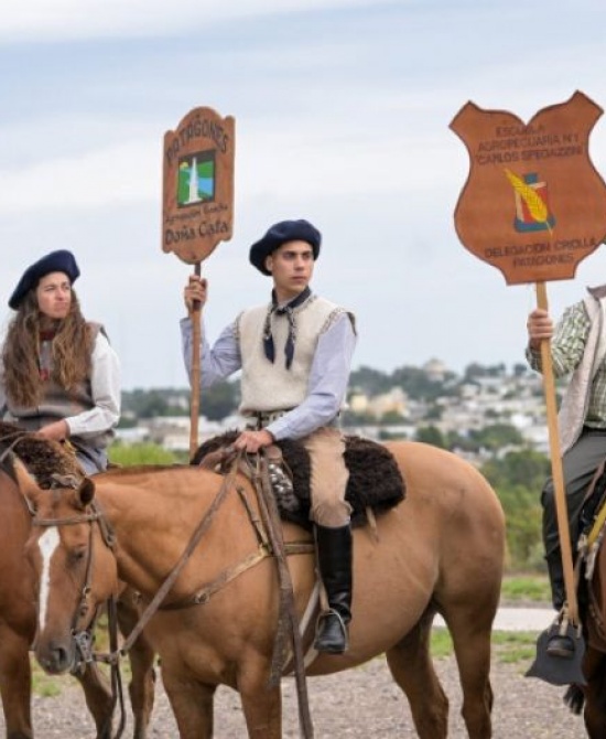 Estuvieron presentes representantes de entidades de la comunidad.