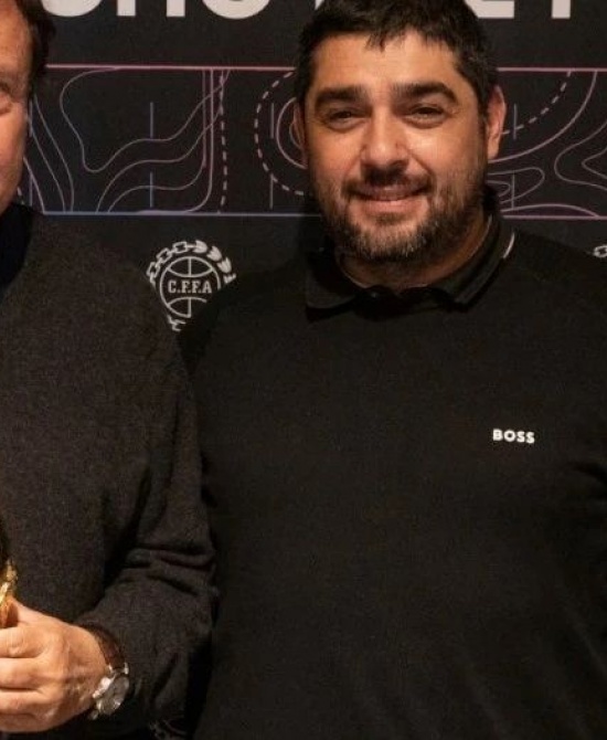 El gobernador Weretilneck junto al arrepentido de la AFA, Juan Pablo Beacon./LPO