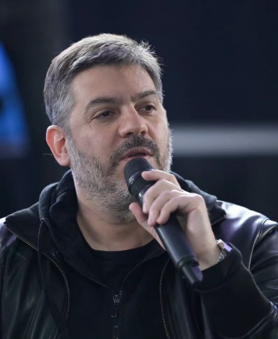 La convocatoria fue confirmada por el ministro de Gobierno bonaerense, Carlos Bianco.