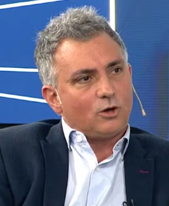 El titular del partido libertario bonaerense, Sebastián Pareja, encabezará el próximo lunes una cumbre con más de 400 concejales para fortalecer el armado territorial en los municipios.