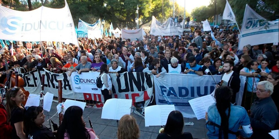 Imagen de la marcha en Mendoza