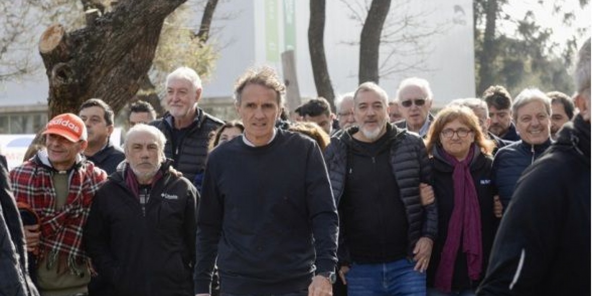 Katopodis junto a Intendentes, empresarios, universidades y gremios