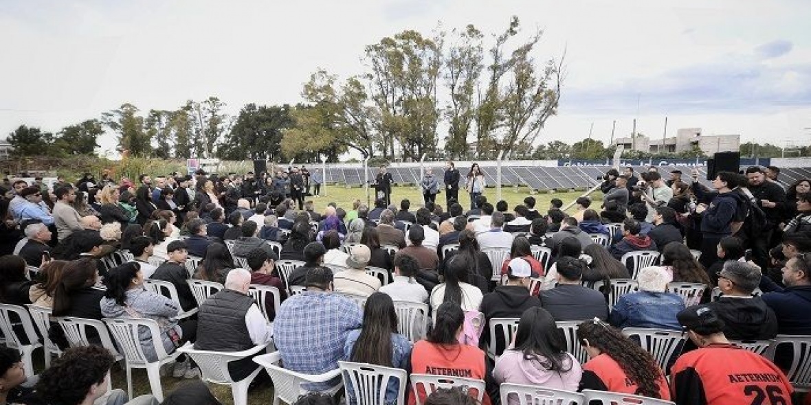 Kicillof, Terigi, Otermín y Vilar durante el acto en Villa Fiorito.